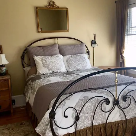 The Villa Bed & Breakfast (Adults Only)-2