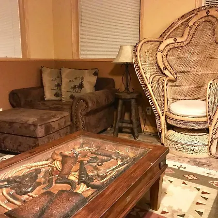 Cowboy'S Lodge-2