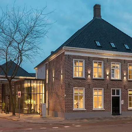 Kazerne Hotel - Member of Design Hotels-3