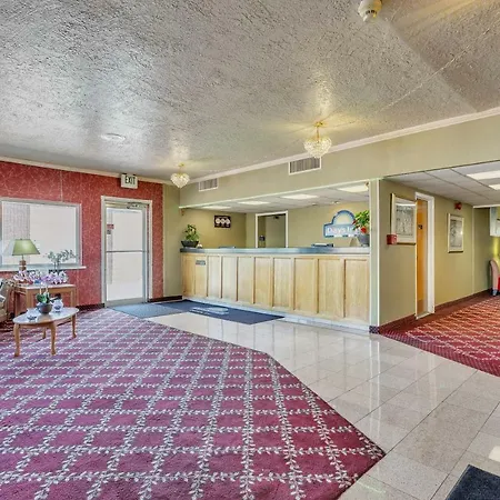 Days Inn By Wyndham Ogden-2