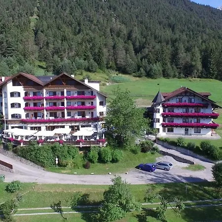 Linserhof Bed&Breakfast-3