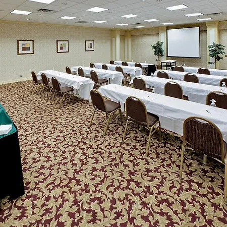 Radisson Rochester Airport-2