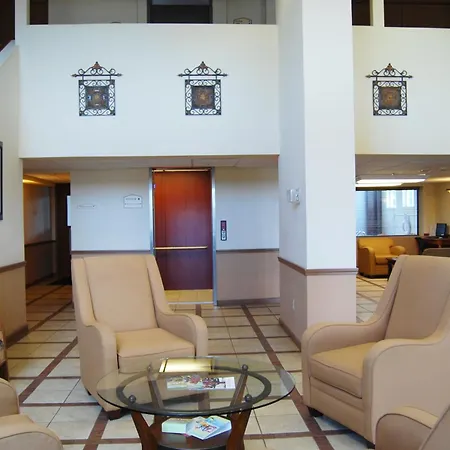 Super 8 By Wyndham Oklahoma City-3