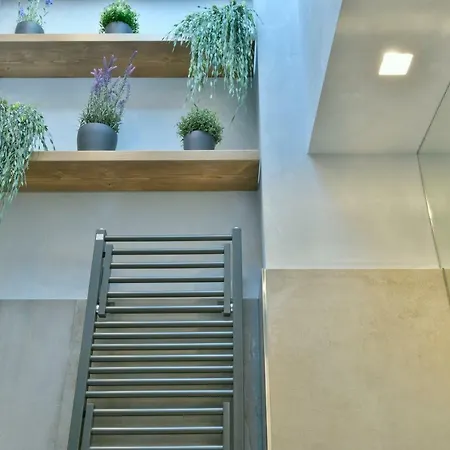 Amnis Suites-2