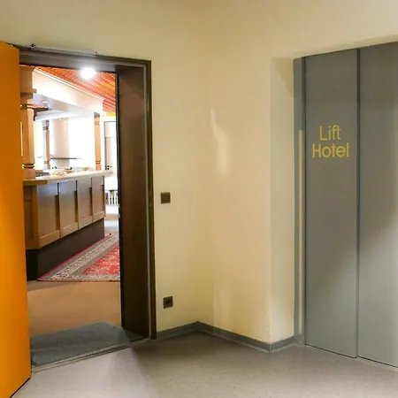 Hotel Oronto-2