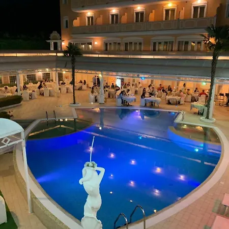 Grand Hotel Osman-3