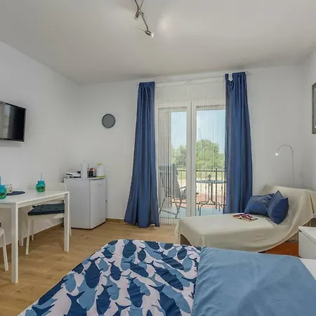 Apartment Complex Jelena-2
