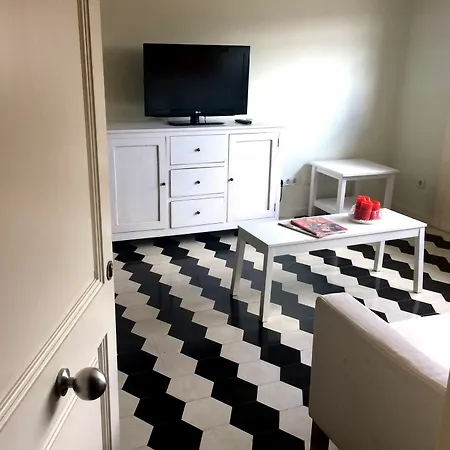 Moderno Apartamento Sobre El Rio-2