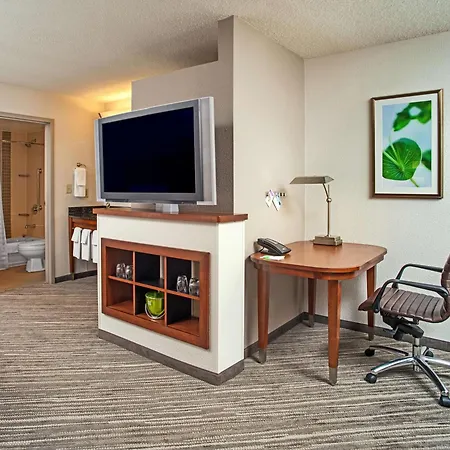 Hyatt Place Cincinnati Blue Ash-2