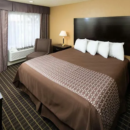 Red Lion Inn & Suites Redding-2