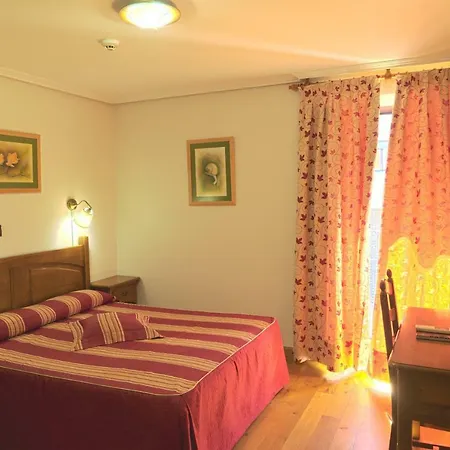 Hotel Jacobeo-2