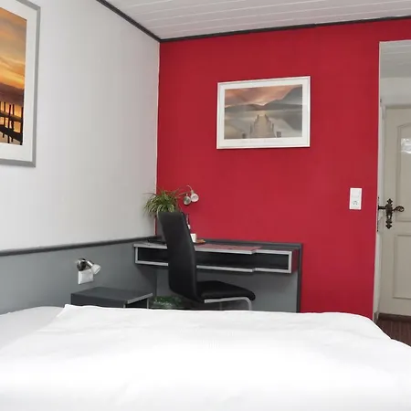 Hotel Garni Forellenfischer-3