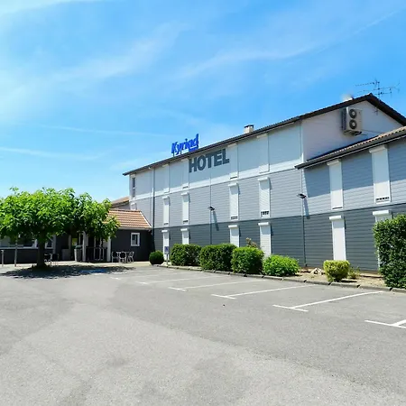Hotel Kyriad Montauban-3