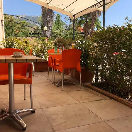 Hôtel Triotel-3