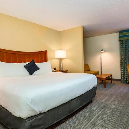 Red Lion Inn & Suites Hattiesburg-2