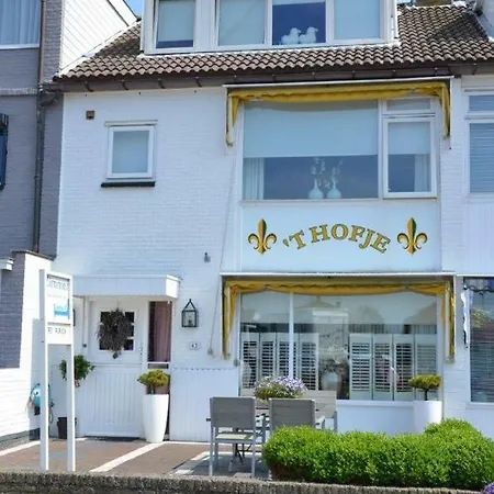 Pension 'T Hofje 350 Meter Van Het Strand-3