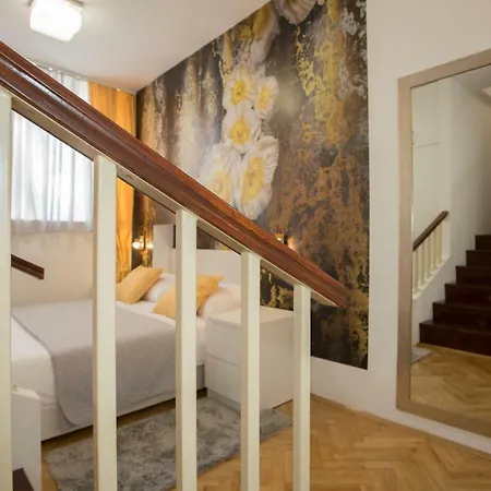 Apartment&Room Split Lea-2