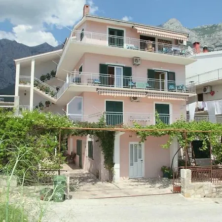 Apartments Villa Ravlic-3