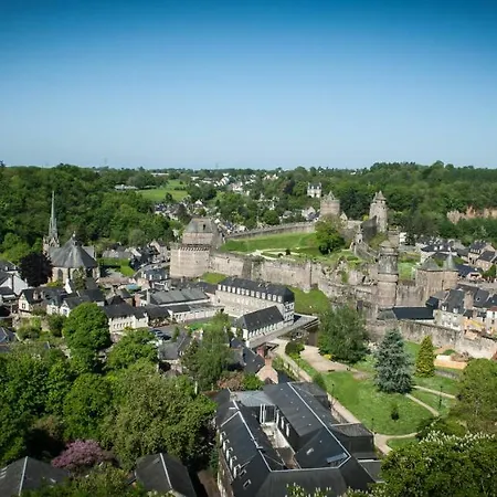 Hôtel particulier Le Mercier de Montigny -Une nuit sur les remparts--3