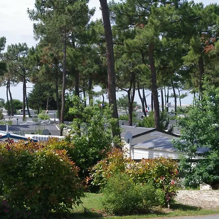 Village Vacances Bonne Anse Plage-2