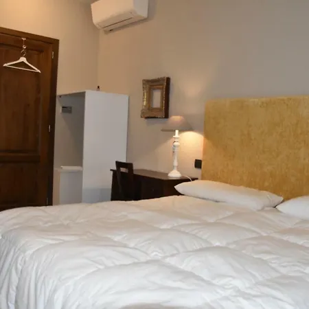 La Torre Rooms-3