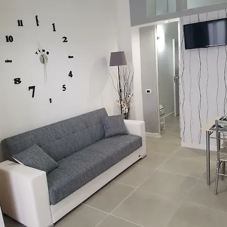 Summer Rooms-3