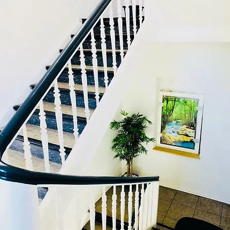 Schulz Apartments-2