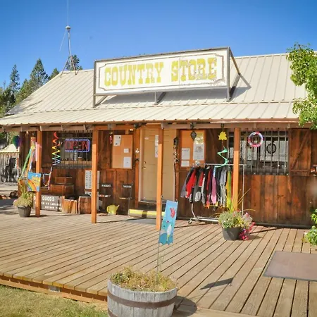 Bend-Sunriver Camping Resort 24 Ft. Yurt 12-3