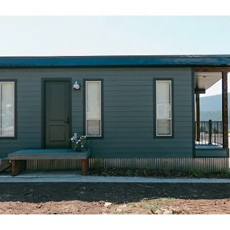 Terra Nova Cabins-2