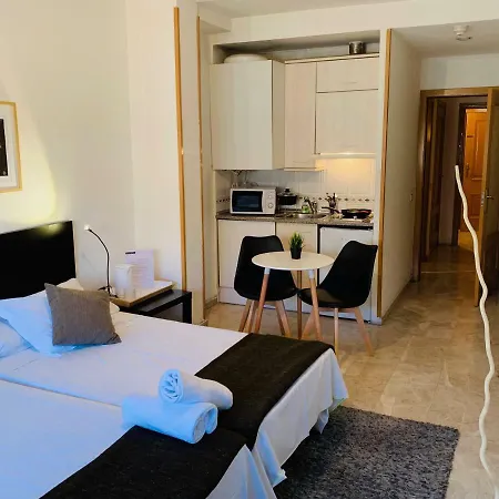 Stylish City Aparthotel Madrid-2