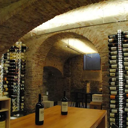 Vinoteca La Sacrestia-3