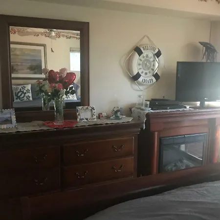 Her Castle Bed And Breakfast-2