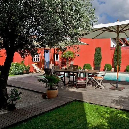 La Ferrade Chambres d'Hôtes B&B-3