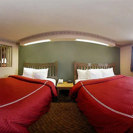 Comfort Suites Taos-2