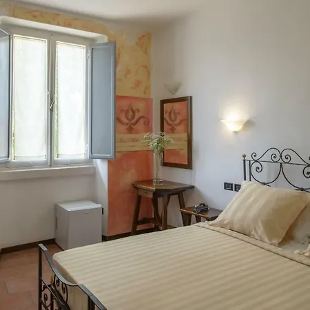 Hotel Porta Marmorea-3