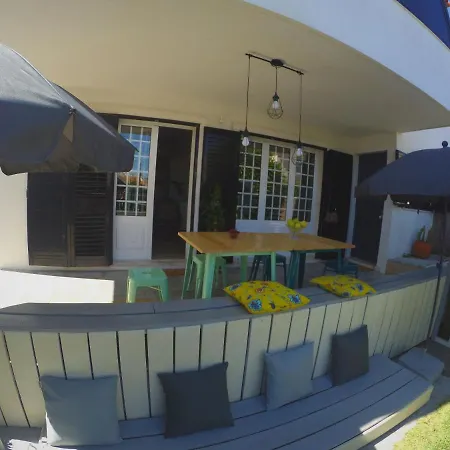 Lisbon Waves Surf Lodge-2