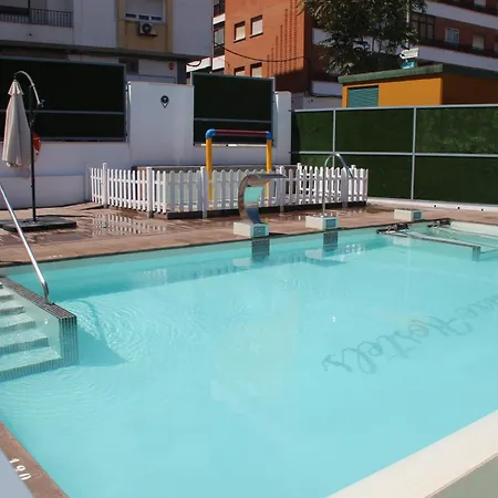 Deluxe Hostels & Suites Merida-2