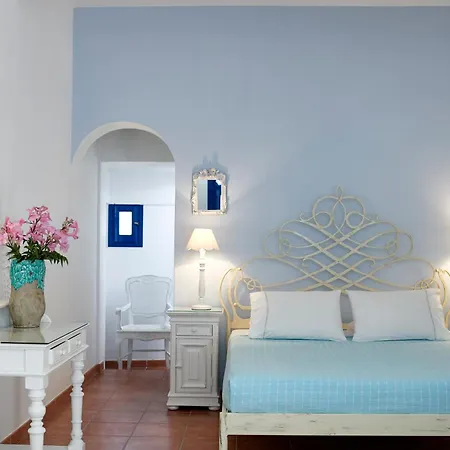 Folegandros Apartments-3