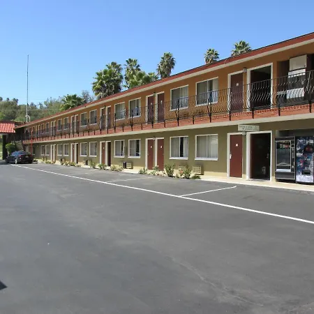Escondido Lodge-3