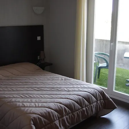 Hotel de Bordeaux-2