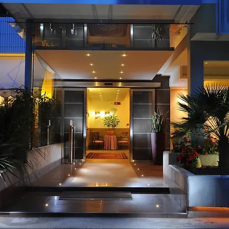 Hotel Lilia-3
