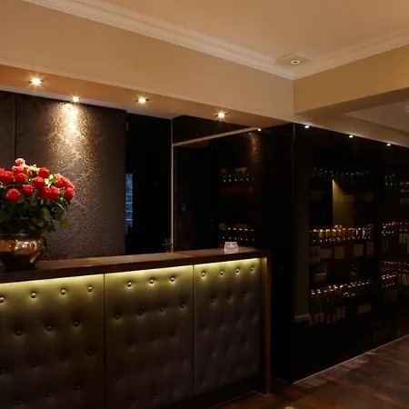 Gutwinski Hotel-2