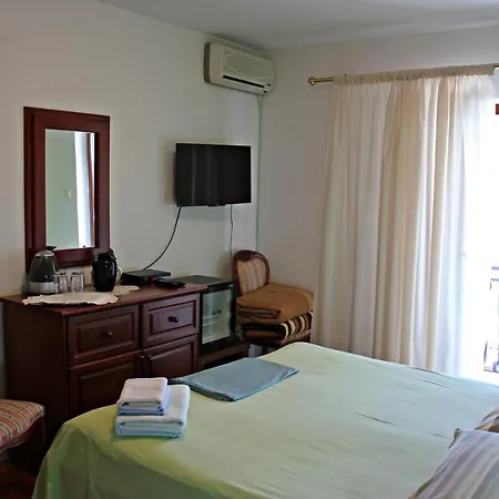 Accommodation Tomcuk-2