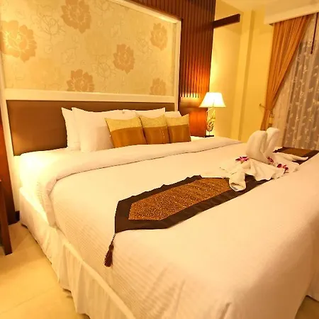 Thai Thani Pool Villa Resort-2