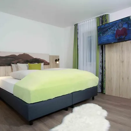 Hotel Landgasthof Linde-2