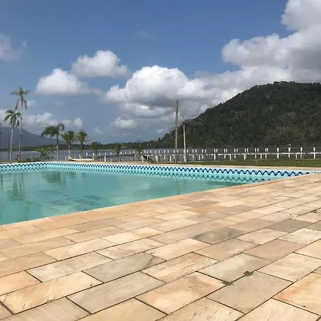 Toca do Caranguejo-Iate Clube Rio Verde - Ilha Comprida-2