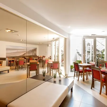 Hotel Adagio-2