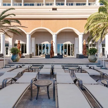 Beach Club 1502-3
