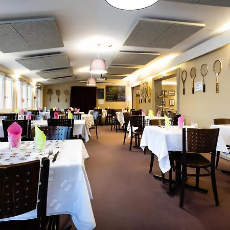 Hotel-Restaurant Espace Squash 3000-3
