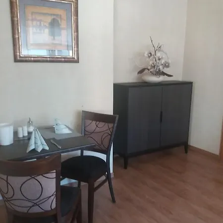 Hotel Garni Regent-2
